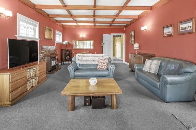 Photo of property in 11 Gillies Avenue, Claudelands, Hamilton, 3214