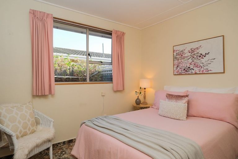 Photo of property in 32b Rutherford Street, Caversham, Dunedin, 9012
