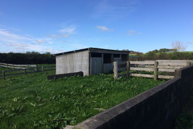 Photo of property in 204 Puketutu Road, Matamata, 3472