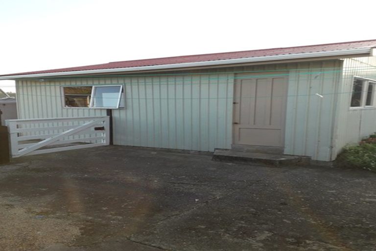 Photo of property in 126 Waverley Street, Karamea, 7893