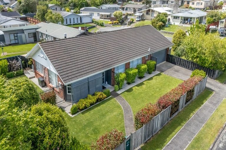 Photo of property in 7 Knightsbridge Place, Dinsdale, Hamilton, 3204