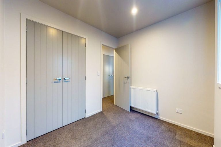 Photo of property in 16b Rarangi Way, Owhiro Bay, Wellington, 6023