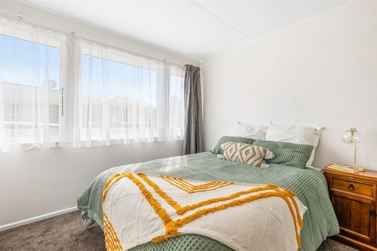 Photo of property in 108 Corinna Street, Waitangirua, Porirua, 5024