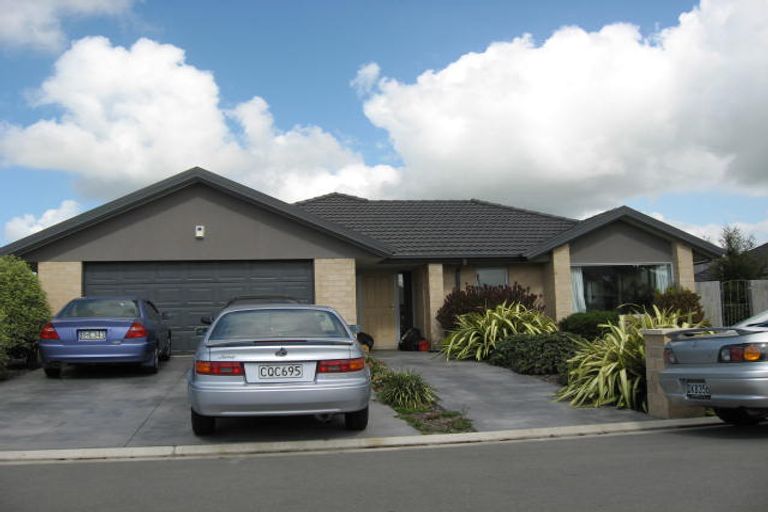 Photo of property in 12 Cathcart Crescent, Prebbleton, 7604