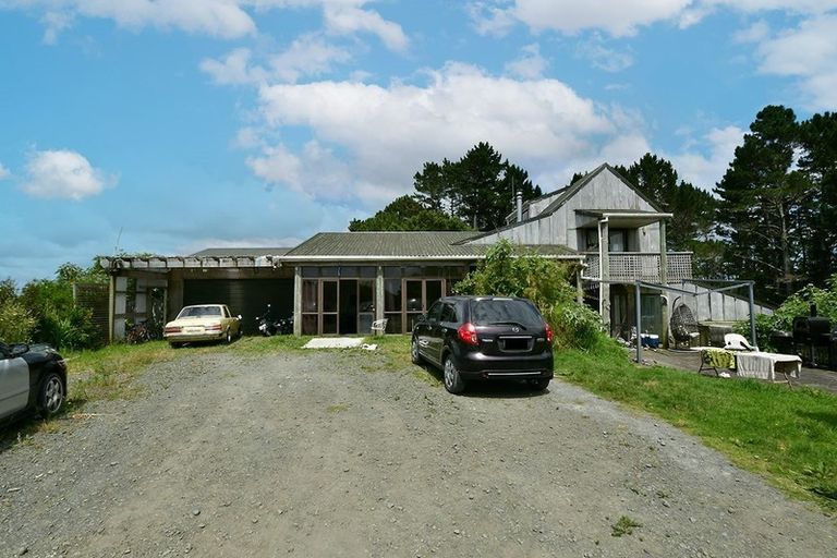 Photo of property in 60 Sunnyheights Road, Orewa, 0931