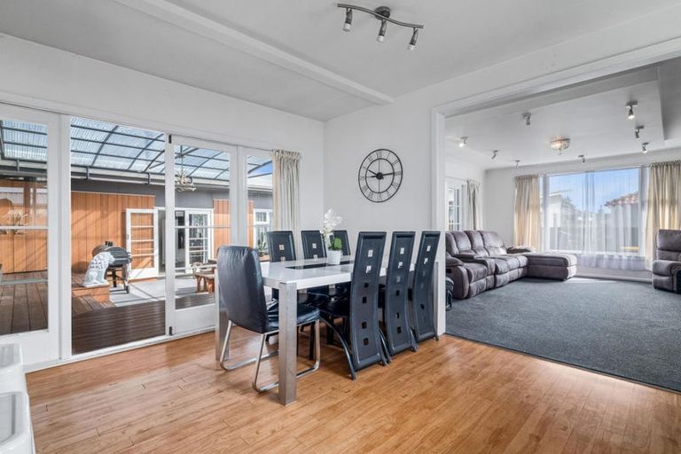 Photo of property in 160 Dunbars Road, Halswell, Christchurch, 8025