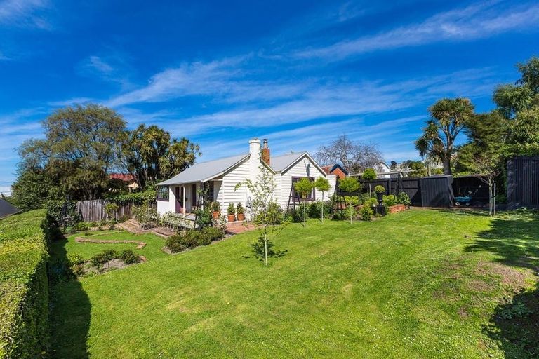 Photo of property in 70 Russell Street, Dunedin Central, Dunedin, 9016
