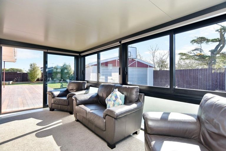 Photo of property in 177b Grimseys Road, Redwood, Christchurch, 8051