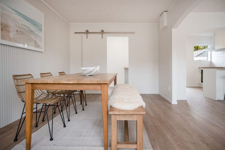 Photo of property in 3/83 Centreway Road, Orewa, 0931