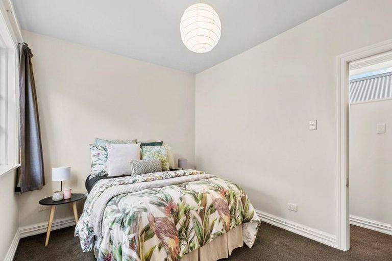 Photo of property in 82 Elizabeth Street, Mount Victoria, Wellington, 6011