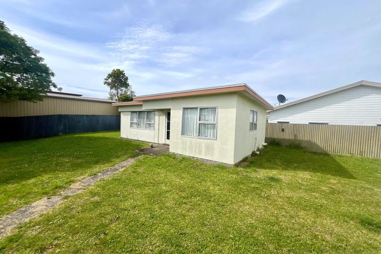 Photo of property in 2 School Road, Whitianga, 3510