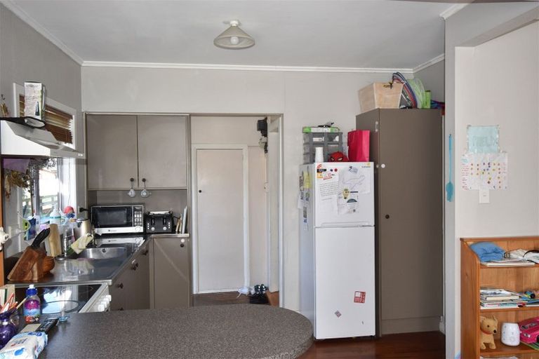 Photo of property in 28 Coronation Road, Morrinsville, 3300