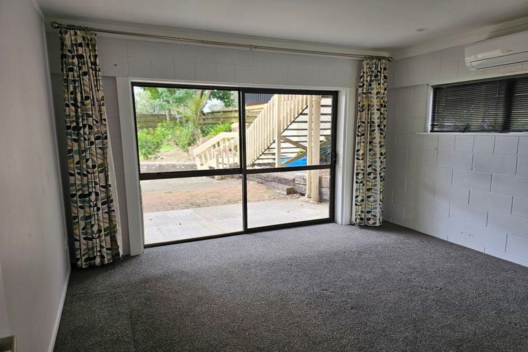 Photo of property in 18a Carnoustie Drive, Wattle Downs, Auckland, 2103