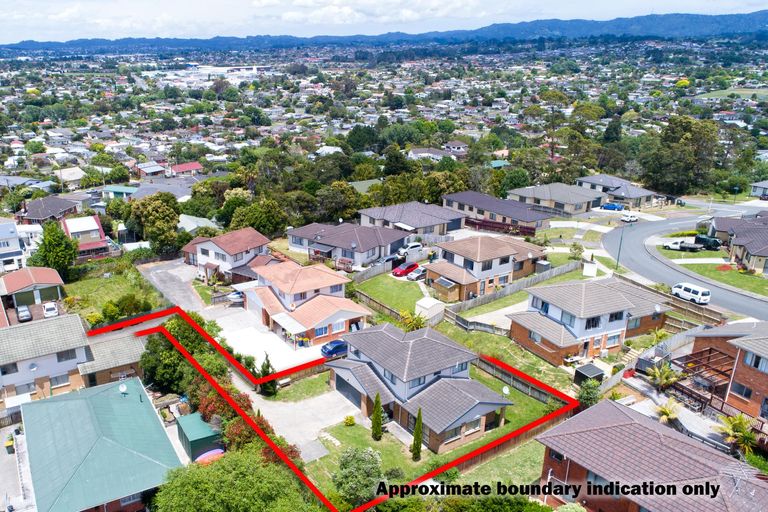 Photo of property in 80b Don Buck Road, Massey, Auckland, 0614