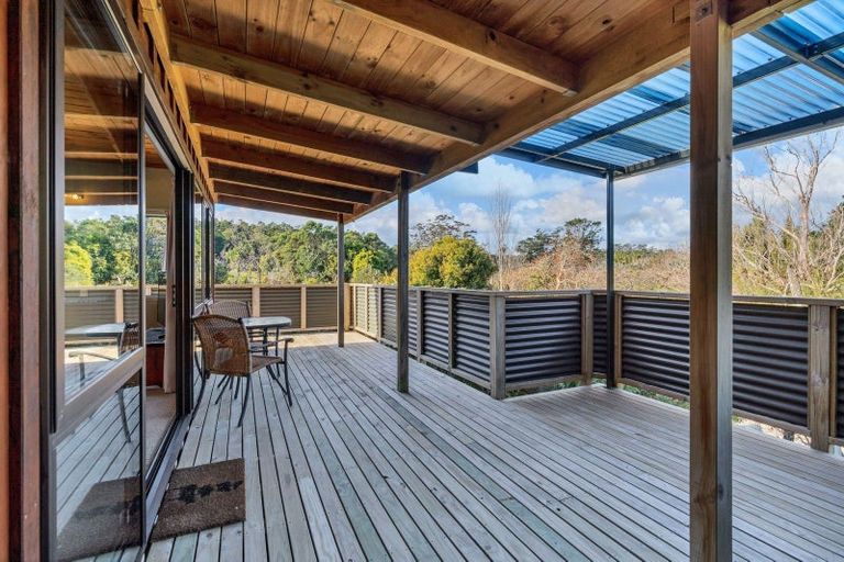 Photo of property in 55 Ngatoto Road, Tinopai, Matakohe, 0593