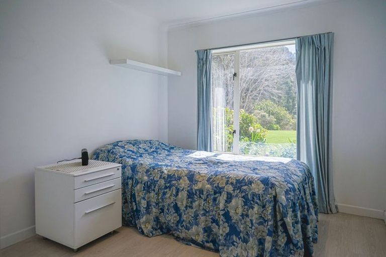 Photo of property in 20 Maui Pomare Road, Nikau Valley, Paraparaumu, 5032