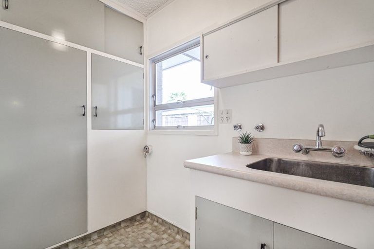 Photo of property in 2/709 Windsor Avenue, Parkvale, Hastings, 4122