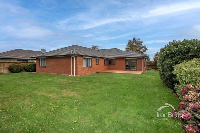 Photo of property in 61 Mokihi Gardens, Hillmorton, Christchurch, 8024