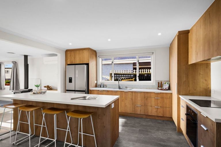 Photo of property in 45 Effingham Street, North New Brighton, Christchurch, 8083