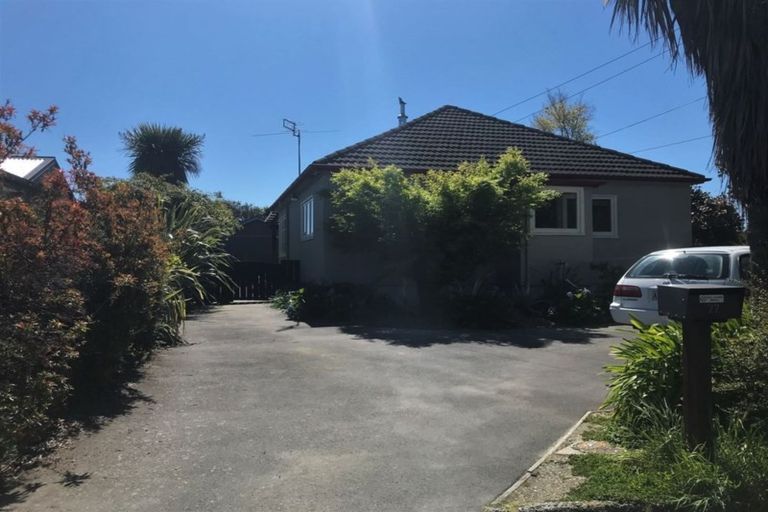 Photo of property in 22 Aldersley Street, Richmond, Christchurch, 8013