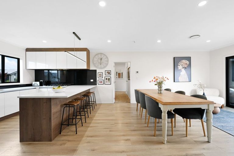 Photo of property in 15 Kereruu Street, Cambridge, 3434