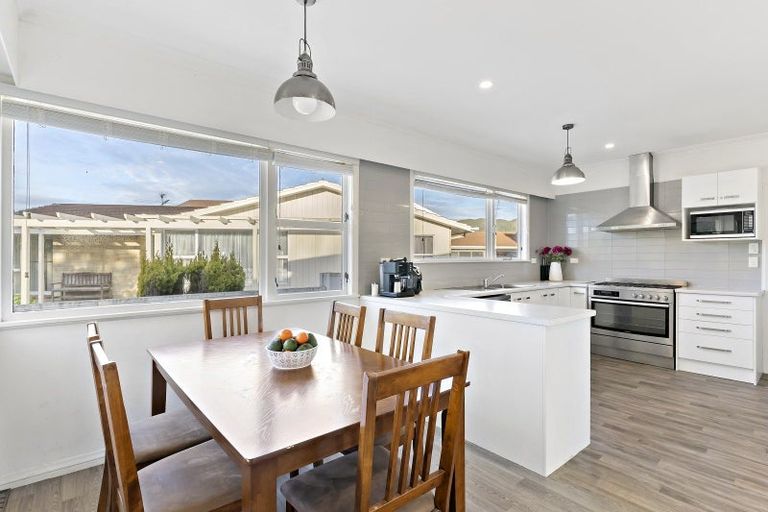 Photo of property in 4 Orr Crescent, Hutt Central, Lower Hutt, 5011