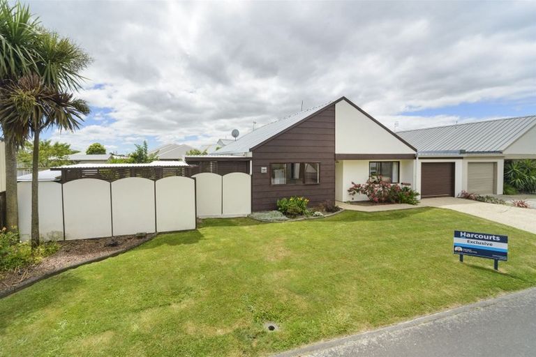 Photo of property in 140a Monrad Street, Highbury, Palmerston North, 4412