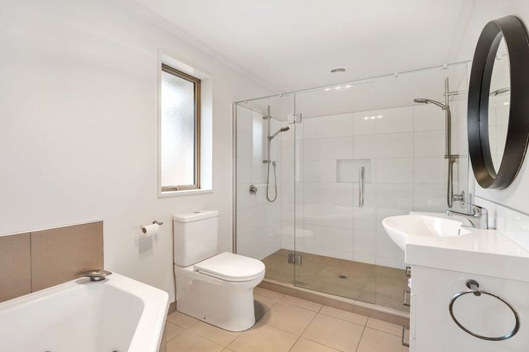 Photo of property in 36 Sovereign Gardens, Halswell, Christchurch, 8025