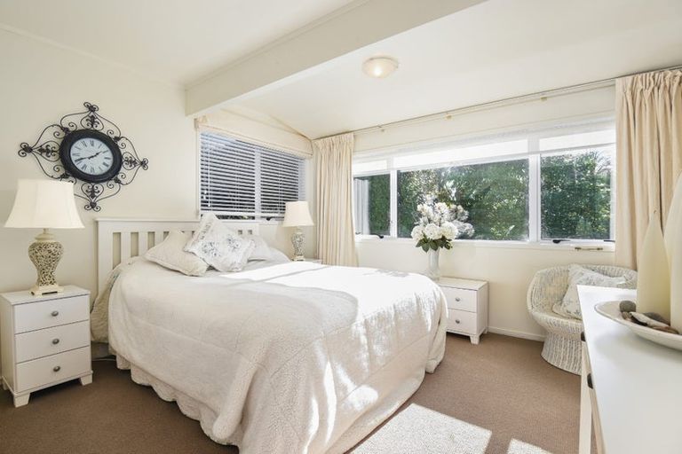 Photo of property in 14 Shane Place, Lynmore, Rotorua, 3010