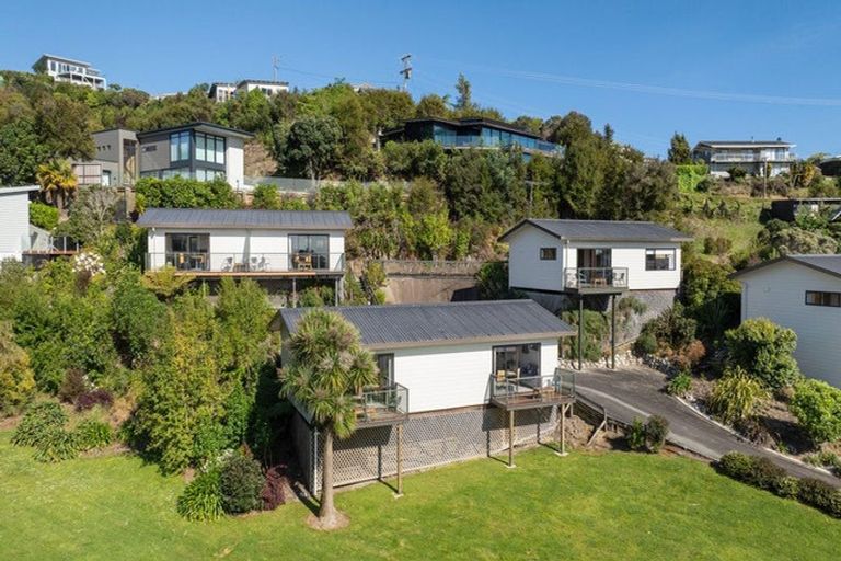 Photo of property in 8 Kotare Place, Kaiteriteri, Motueka, 7197