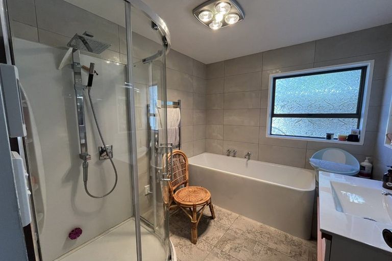 Photo of property in 4 Bennelong Place, Havelock North, 4130