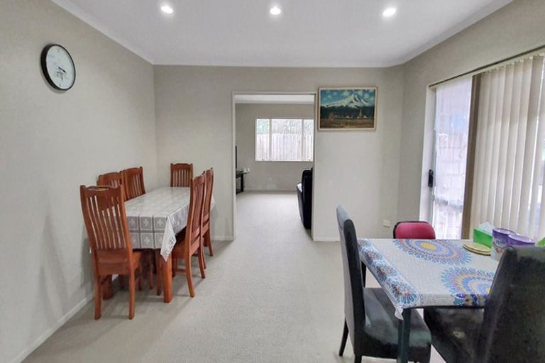 Photo of property in 122c Alfriston Road, Manurewa, Auckland, 2105