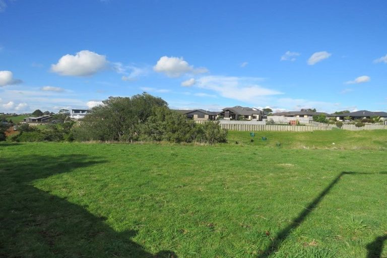 Photo of property in 337 Mangorei Road, Merrilands, New Plymouth, 4312