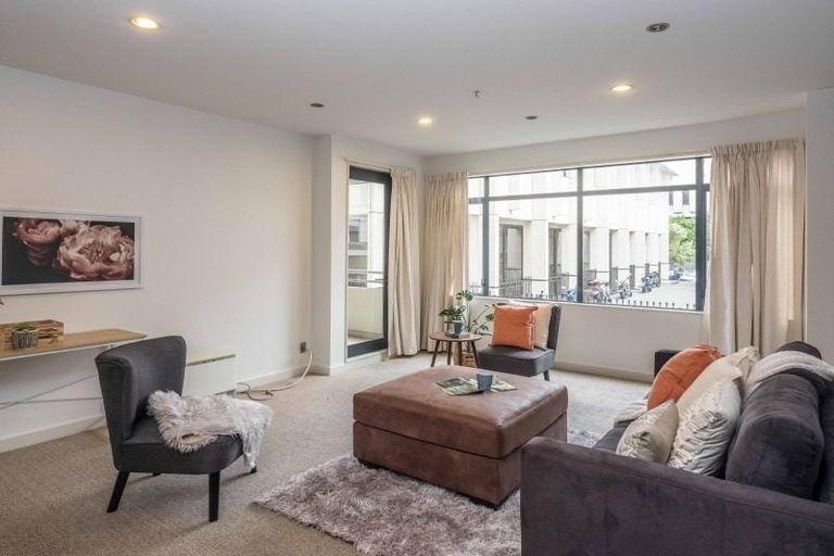 Photo of property in Kate Sheppard Apartments, 3f/42 Molesworth Street, Thorndon, Wellington, 6011