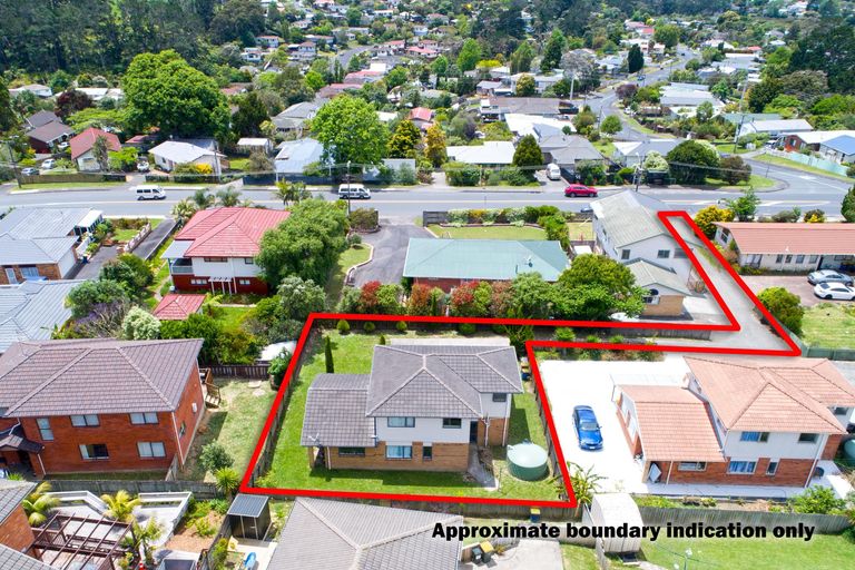 Photo of property in 80b Don Buck Road, Massey, Auckland, 0614