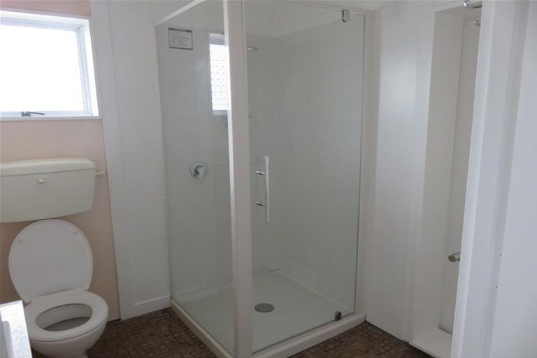 Photo of property in 3/220 Coronation Avenue, Welbourn, New Plymouth, 4310