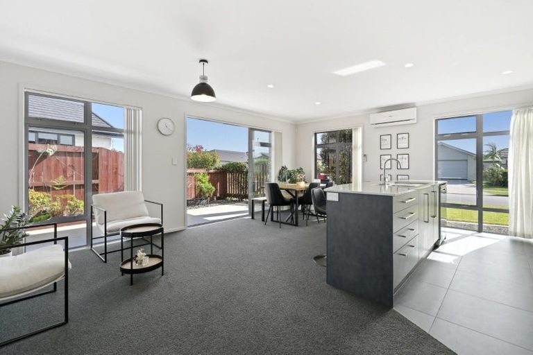 Photo of property in 78 Penetaka Heights, Pyes Pa, Tauranga, 3112