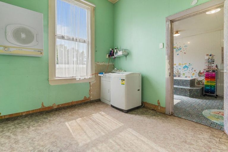 Photo of property in 65 Cutten Street, South Dunedin, Dunedin, 9012