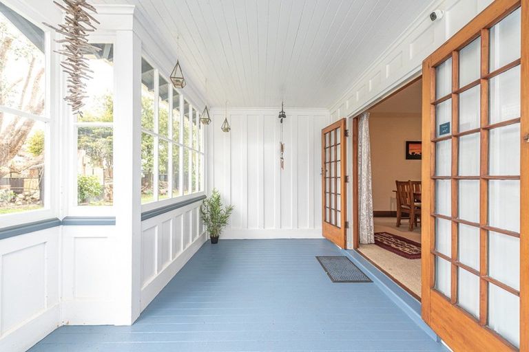 Photo of property in 11 Selwyn Crescent, College Estate, Whanganui, 4500