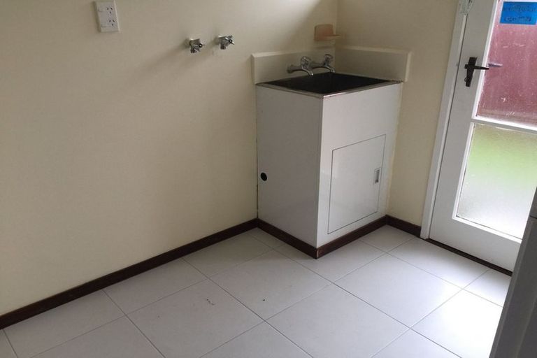 Photo of property in 13 Palomino Drive, Henderson, Auckland, 0612