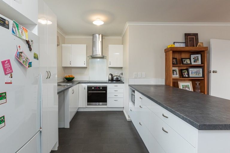 Photo of property in 12 Freyberg Terrace, Waipukurau, 4200