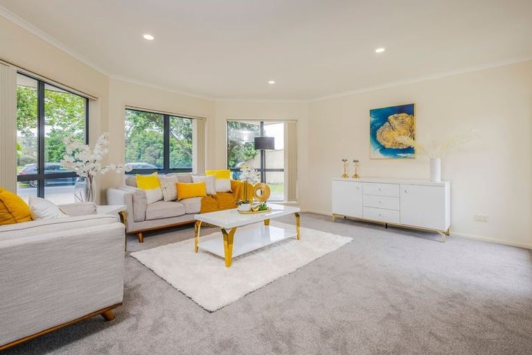 Photo of property in 1 Kellaway Drive, East Tamaki, Auckland, 2013