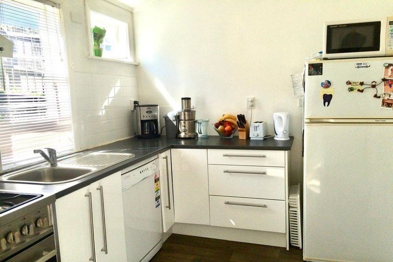 Photo of property in 521 Adelaide Road, Berhampore, Wellington, 6023