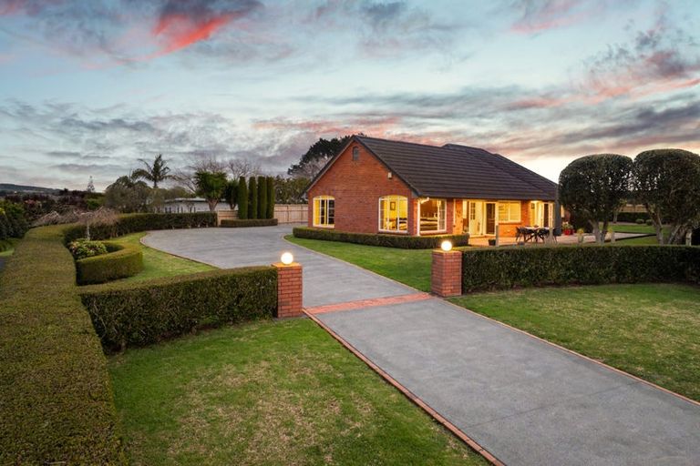 Photo of property in 123 Butcher Road, Pukekohe, 2120