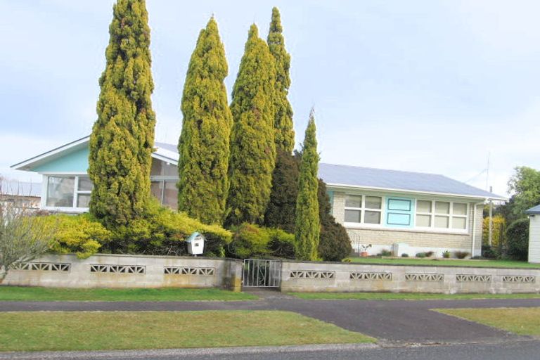 Photo of property in 27 Mooney Street, Nawton, Hamilton, 3200