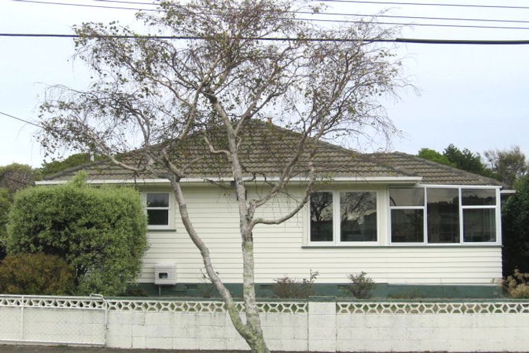 Photo of property in 25 Rosebank Avenue, Avalon, Lower Hutt, 5011