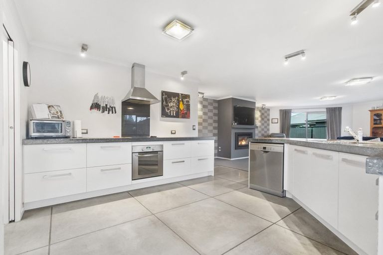 Photo of property in 13 Olds Crescent, Cromwell, 9310