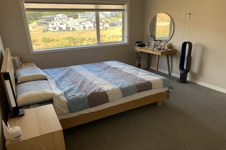 Photo of property in 60 Melksham Drive, Churton Park, Wellington, 6037