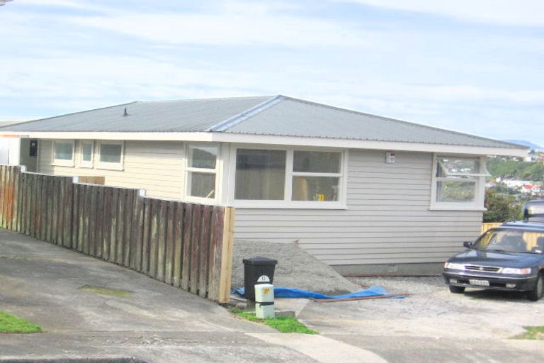 Photo of property in 13 Lenox Grove, Johnsonville, Wellington, 6037
