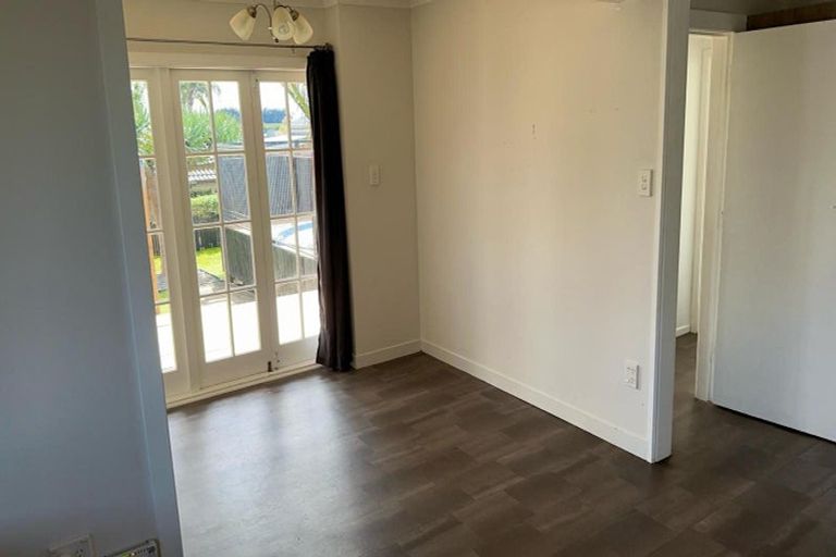 Photo of property in 241 Victoria Street West, Pukekohe, 2120